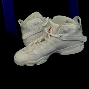 Jordan’s used once clean size 7 big boys